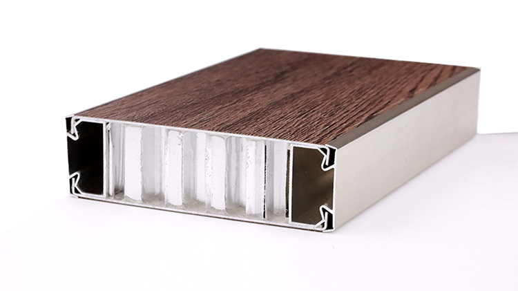 鋁蜂窩板有哪些優勢？