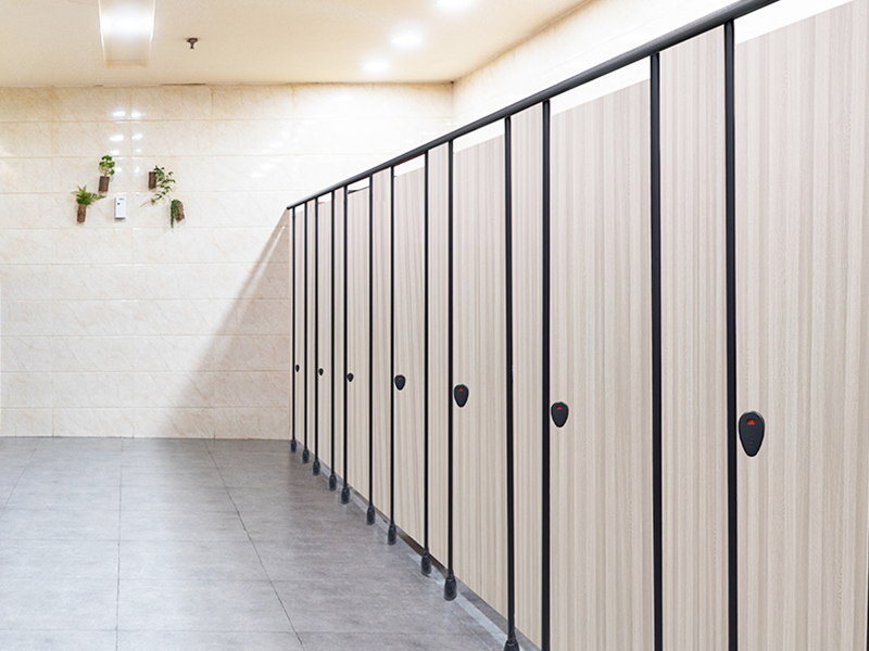 白橡木紋抗倍特板-衛生間隔斷